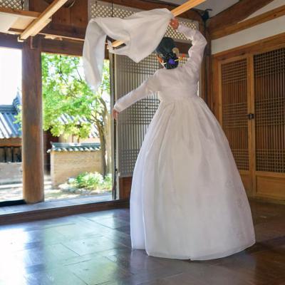 이선경 Lee Sun-Kyoung Danse chamanique Salpurichum Daegu (Corée du sud)