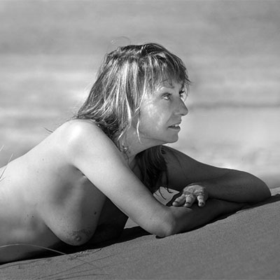Séance n° 6 - Mai 2020 Portraits en extérieur et nus - Plage de Beauduc